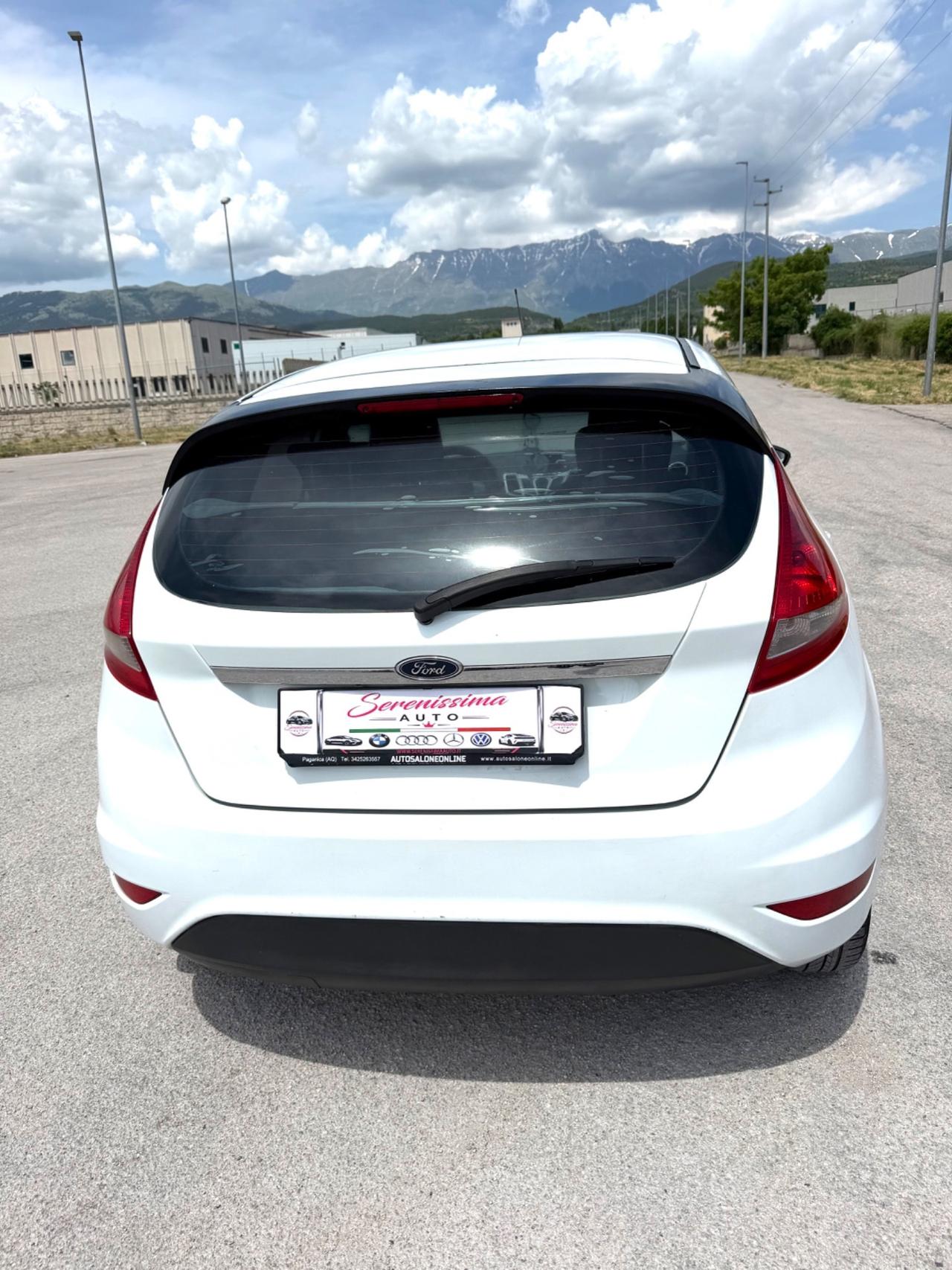 Ford Fiesta 1.4 TDCi 5p. Titanium