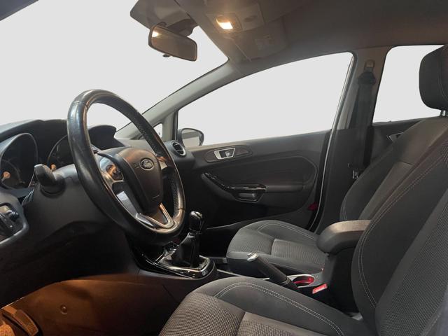 FORD Fiesta 1.5 TDCi 75CV 5 porte Business