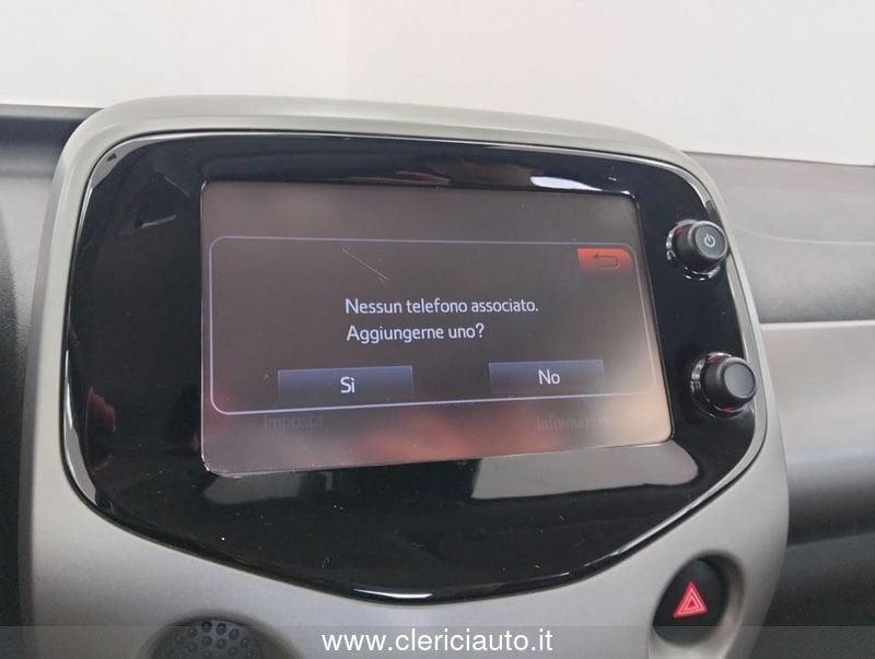 Toyota Aygo 1.0 VVT-i 69 CV 5 porte x-cool TSS