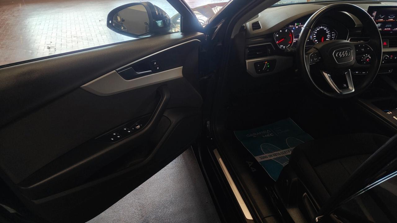 Audi A4 Avant 30 TDI/136 CV S tronic line edition