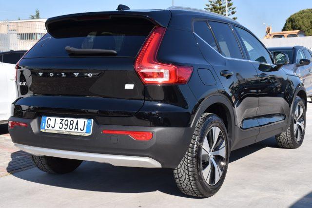 VOLVO XC40 T4 Recharge Plug-in Hybrid Inscription Expression