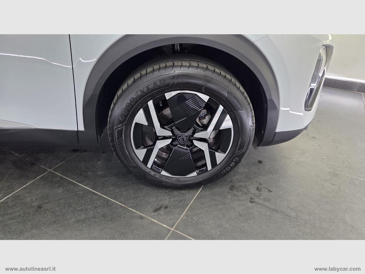 PEUGEOT 2008 PureTech 100 S&S Allure