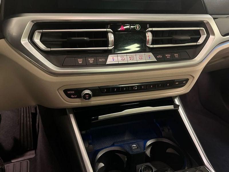 BMW Serie 3 330e xDrive Touring Sport