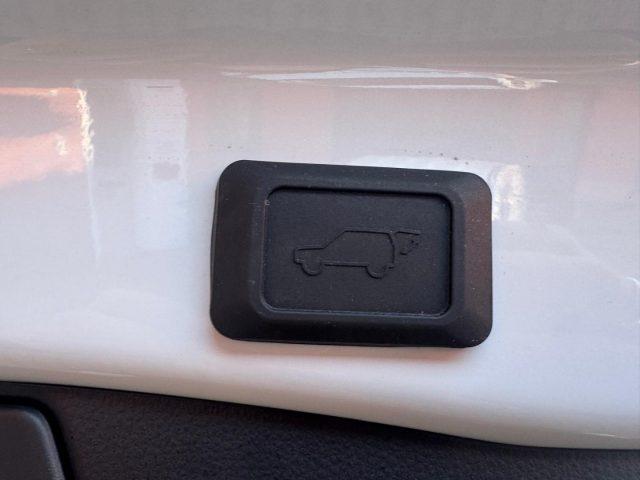 SUZUKI Across 2.5 Plug-in Hybrid E-CVT 4WD Top