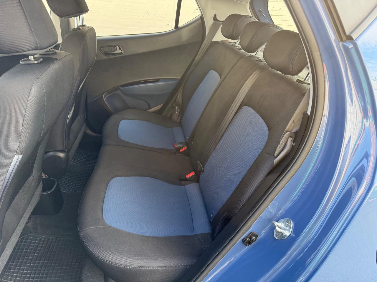 Hyundai i10 1.0GPL “CASA MADRE” - 2015