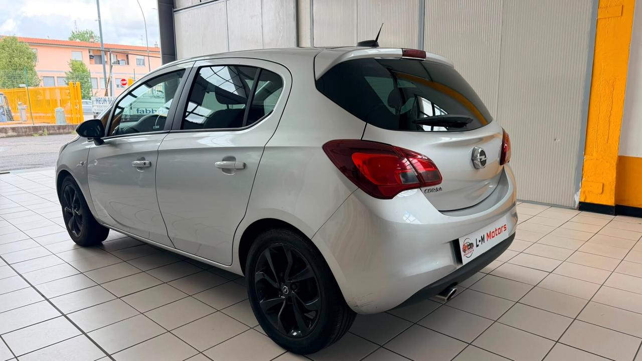 Opel Corsa 1.2 5 porte Innovation
