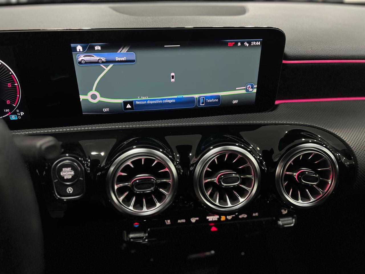 Mercedes Benz A200d Aut. AMG Line Premium 150 cv