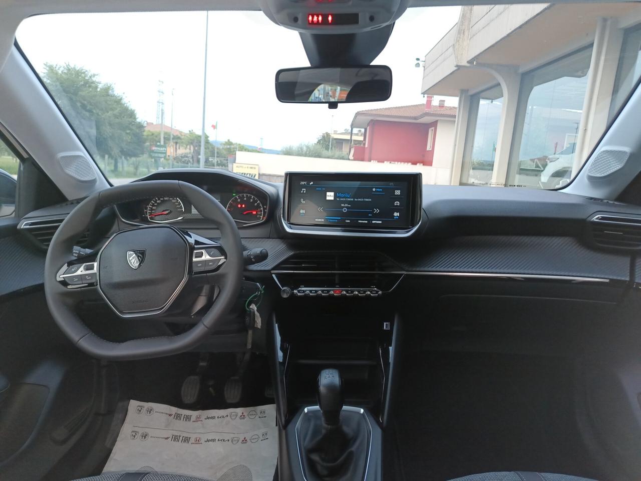Peugeot 208 1.2 benzina