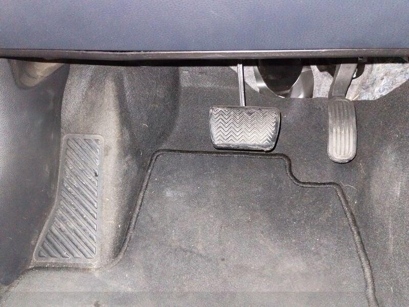 Toyota Yaris IV 2020 1.5h Active