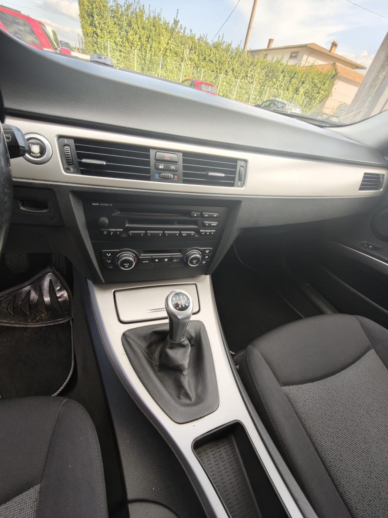 Bmw 320d berlina garantita 12 mesi