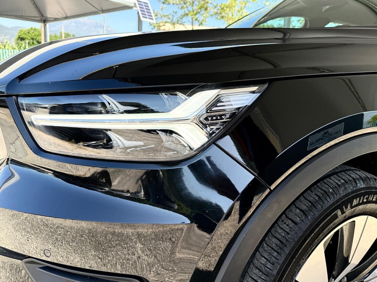 Volvo XC40 T3 *LED*CERCHI18*UNIPRO