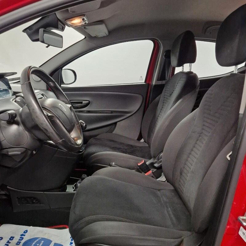 LANCIA Ypsilon 3ª serie Ypsilon 1.2 69 CV 5 po...