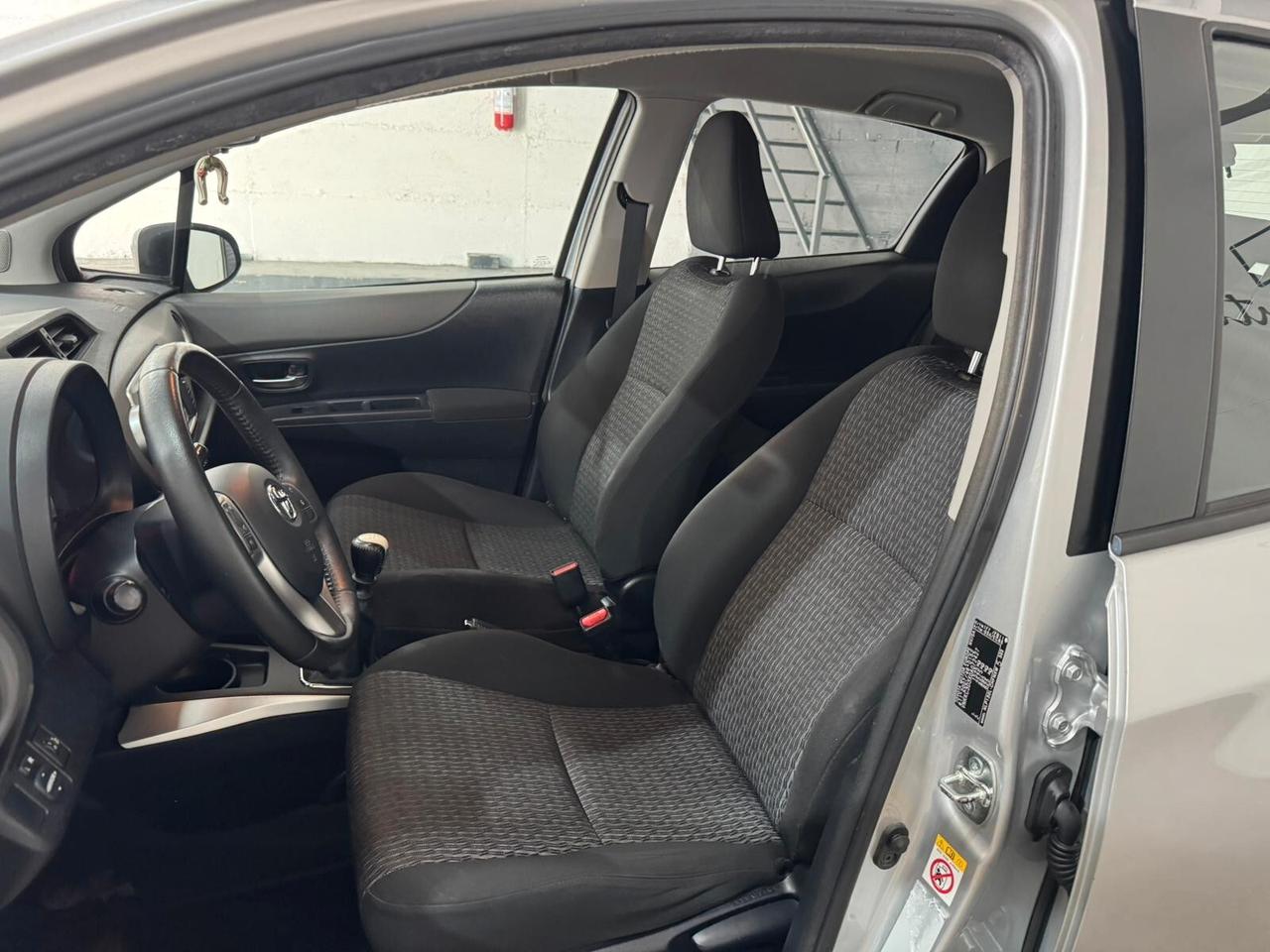 Toyota Yaris 1.4 D-4D 5 porte Lounge