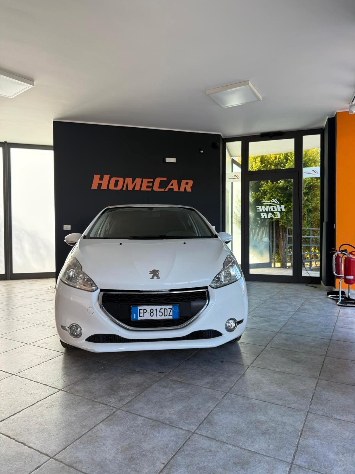 Peugeot 208 1.4 HDi 68 CV 5 porte Allure OTTIMA X NEOPATENTATI