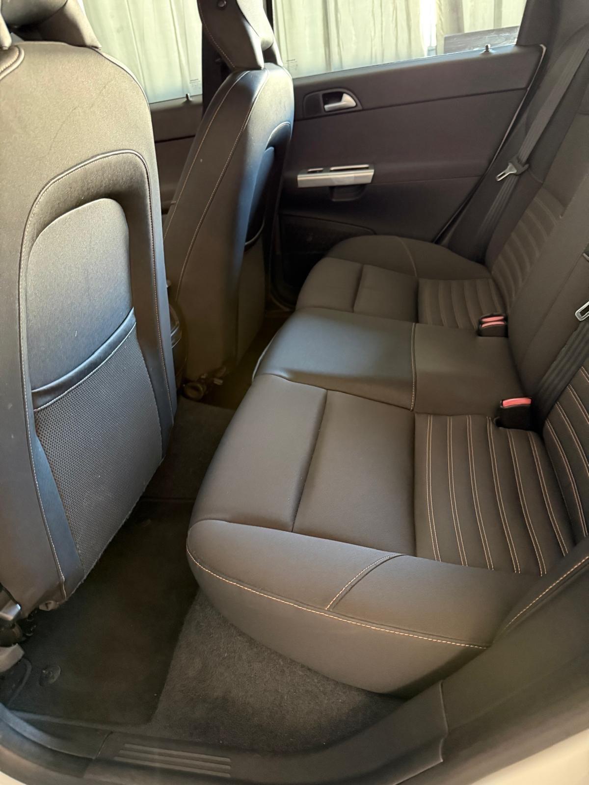 Volvo V50 D2 R-design