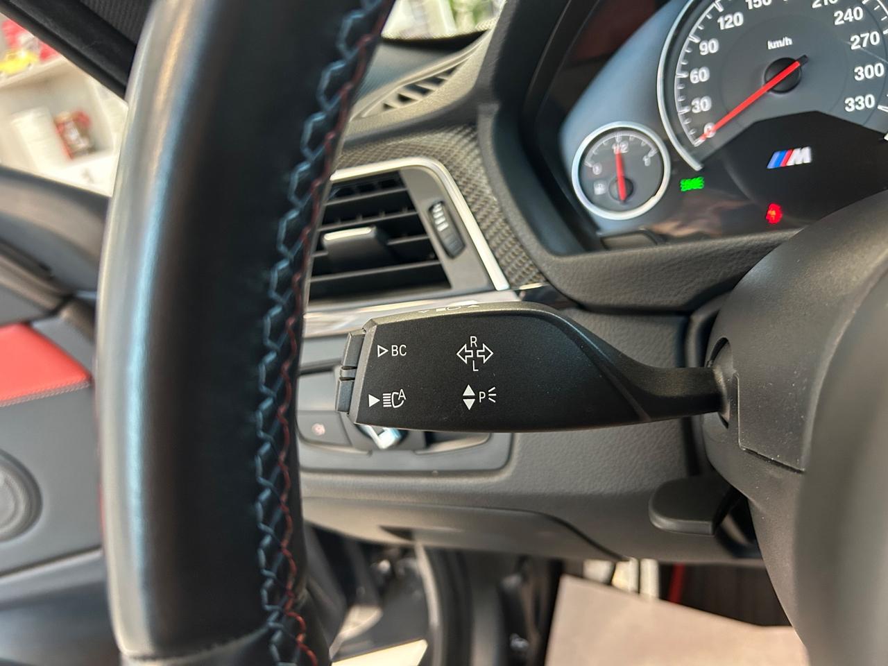 Bmw M4 Coupé DKG MPerformance