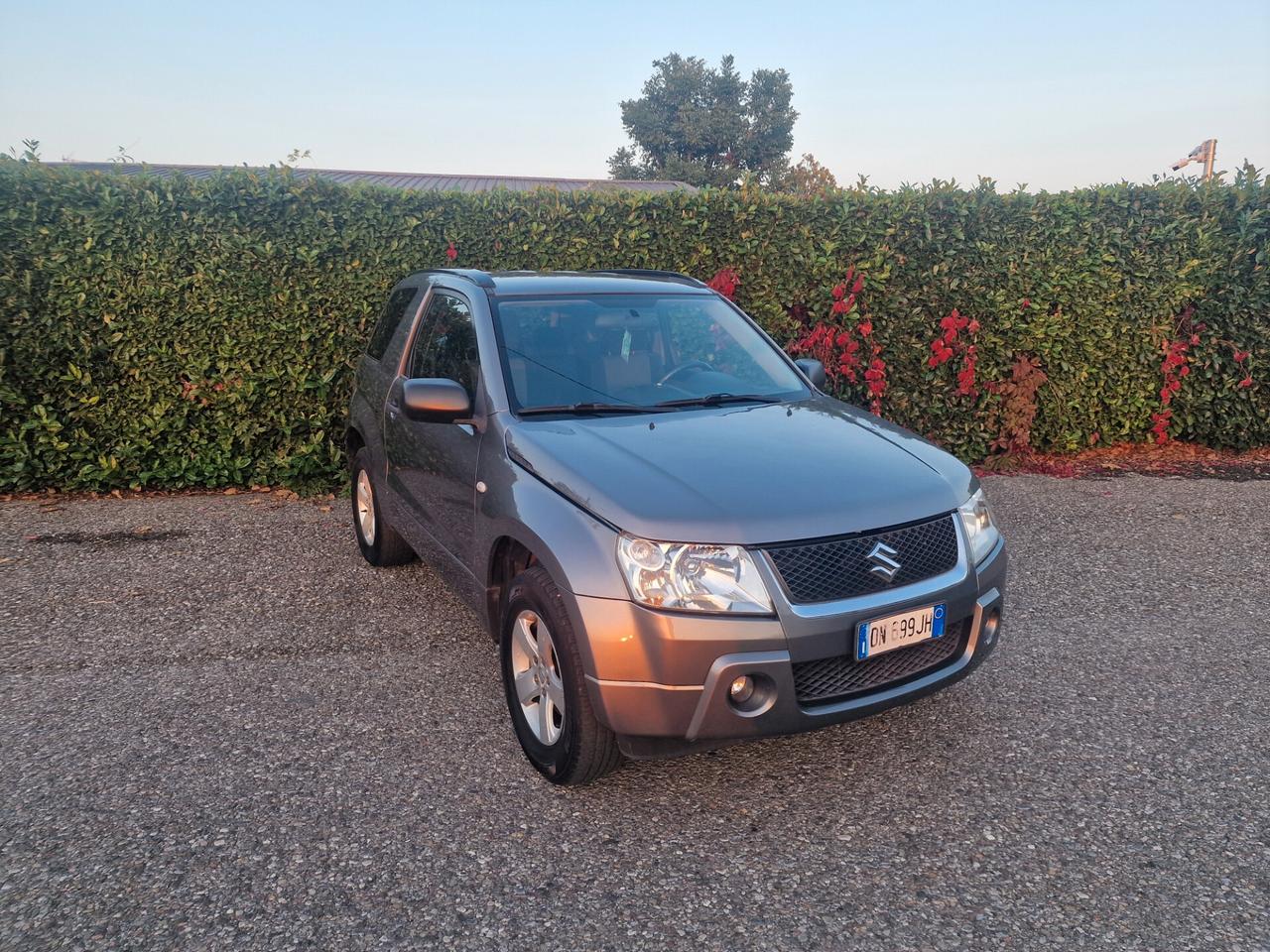 Suzuki Grand Vitara 1.6 106cv Benzina