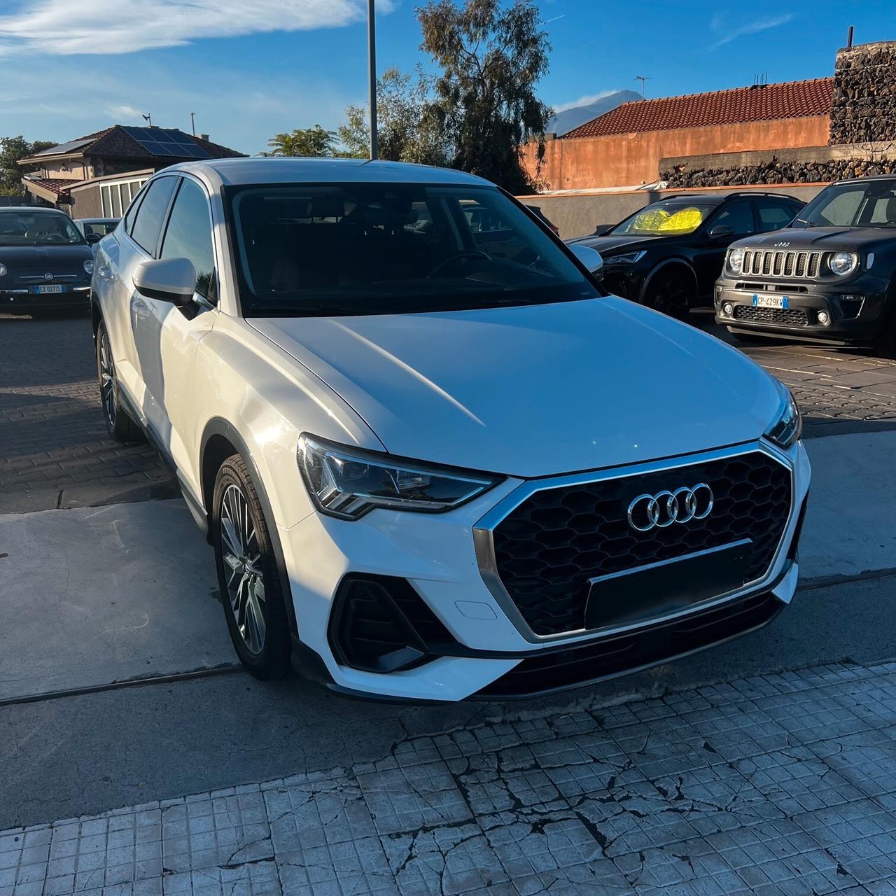 Audi Q3 35 TDI S tronic line edition