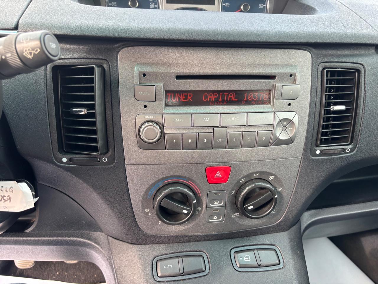 Lancia MUSA 1.4 Argento Ecochic GPL