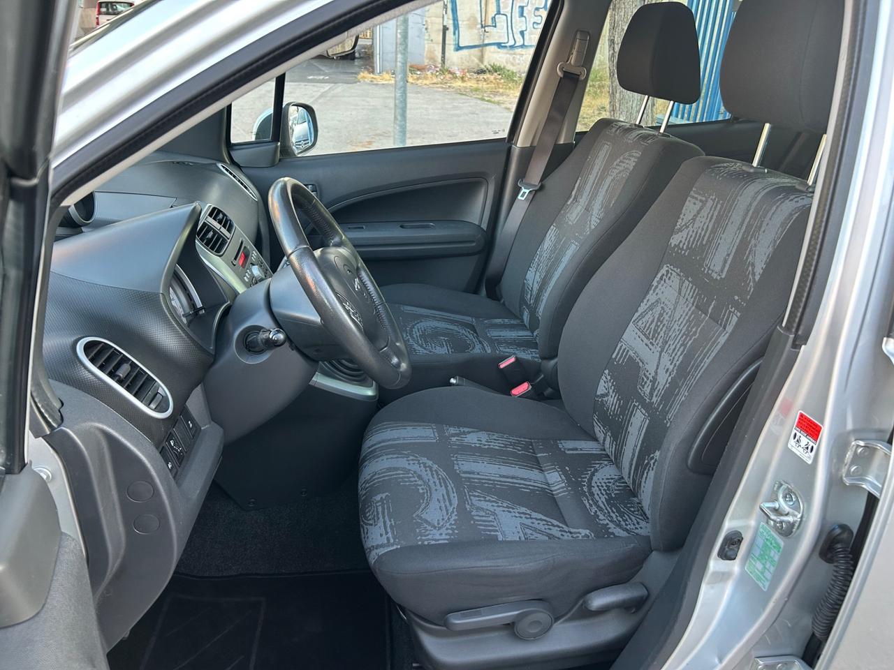 Opel Agila 1.2 benzina 94 cavalli 2014