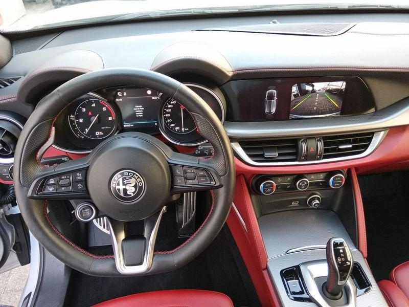 Alfa Romeo Stelvio 2.2 Turbo Diesel 210CV Veloce AT8 Q4