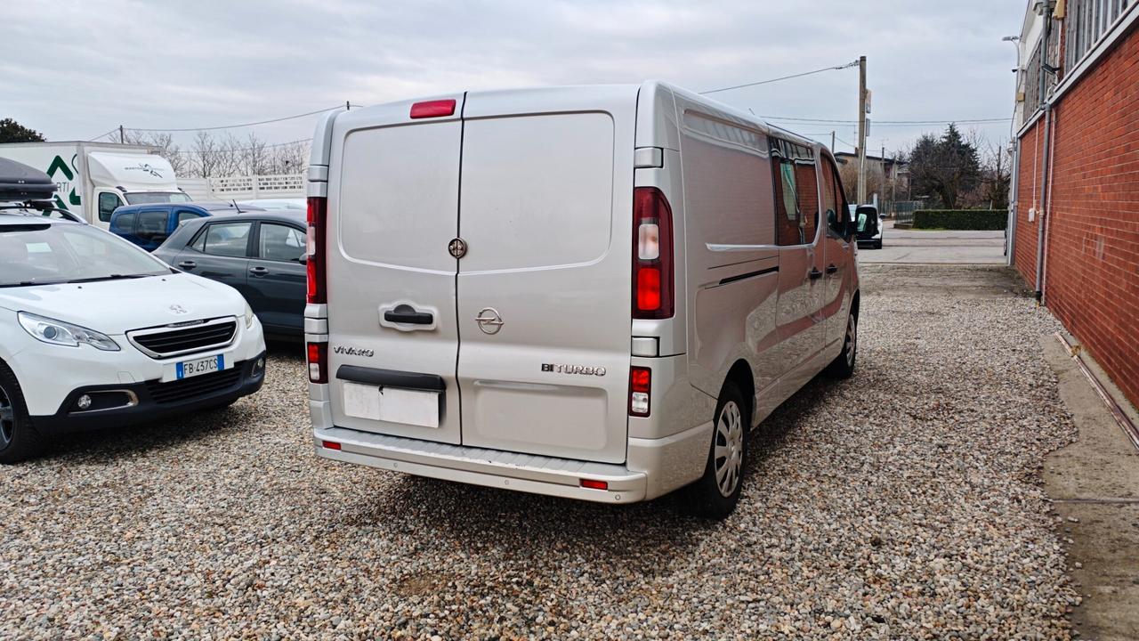 Opel Movano Vivaro L1H1 6 posti