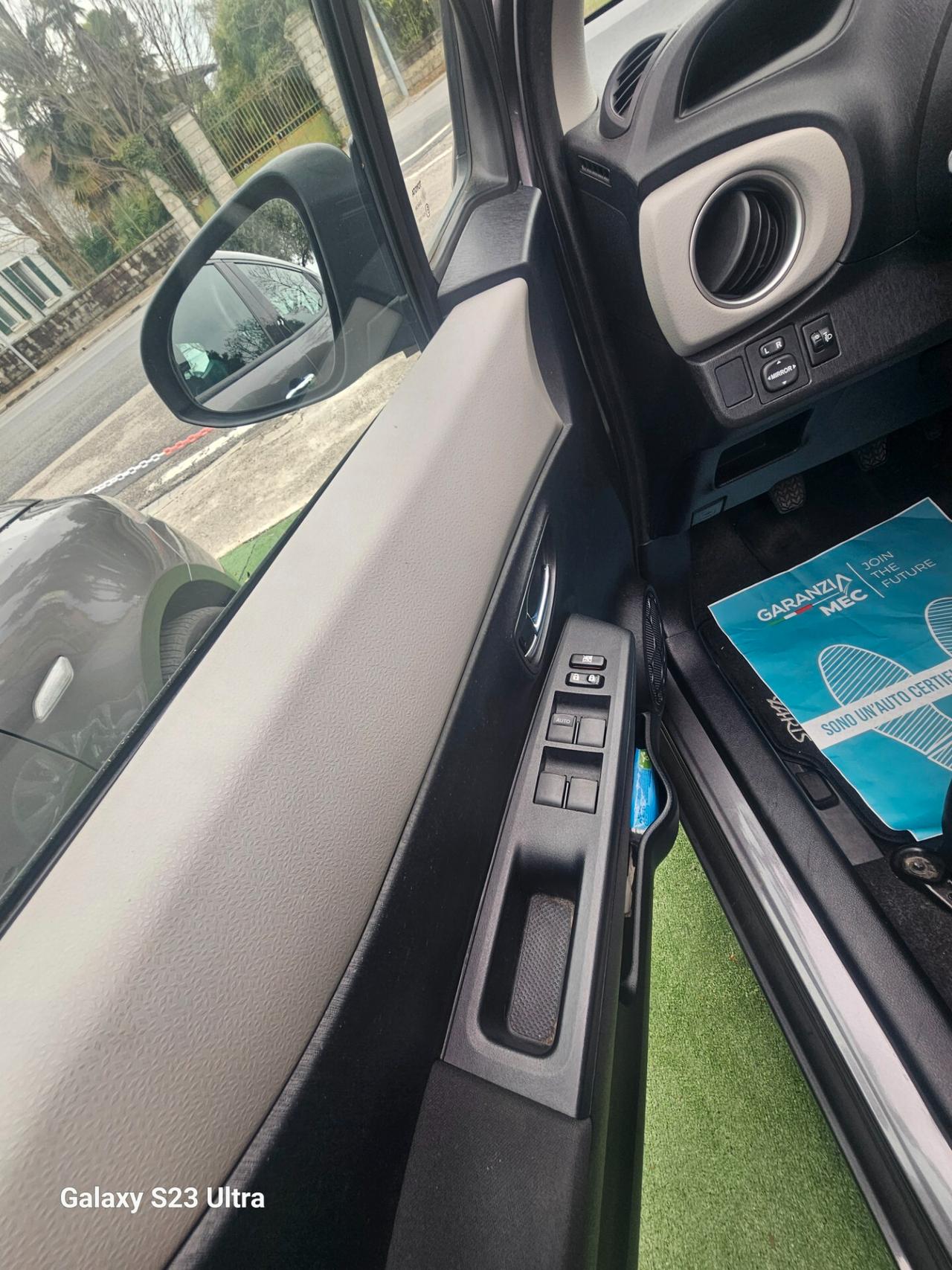 Toyota Yaris 1.0 5 porte Lounge