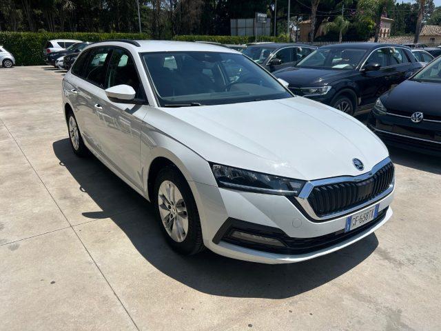 SKODA Octavia 2.0 TDI EVO SCR DSG Wagon Ambition