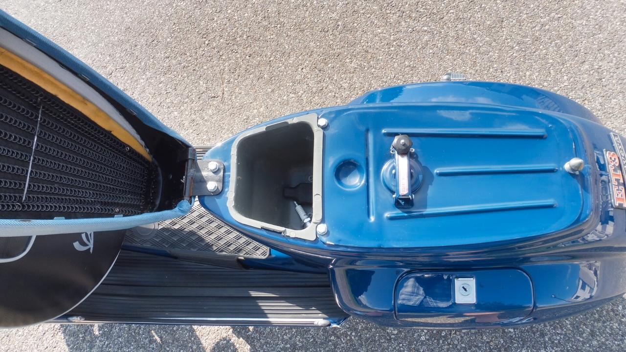 Piaggio Vespa Primavera ET3