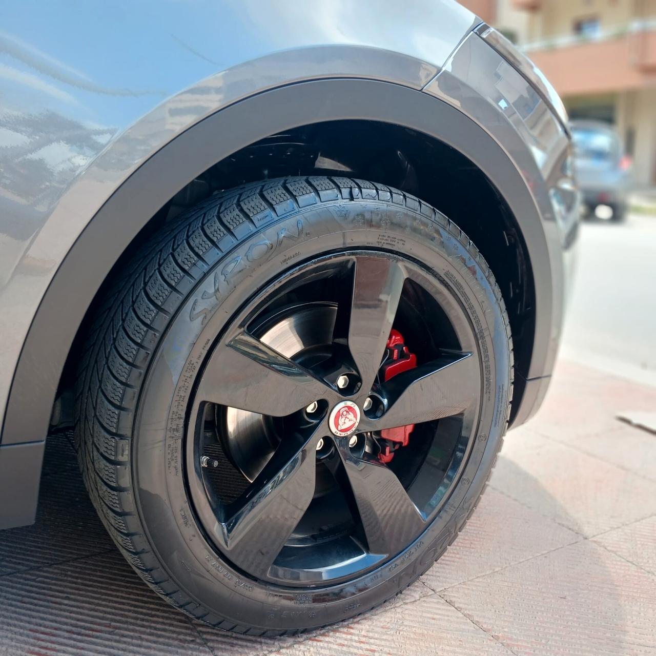 Jaguar E-Pace 2.0D 150 CV R-Dynamic