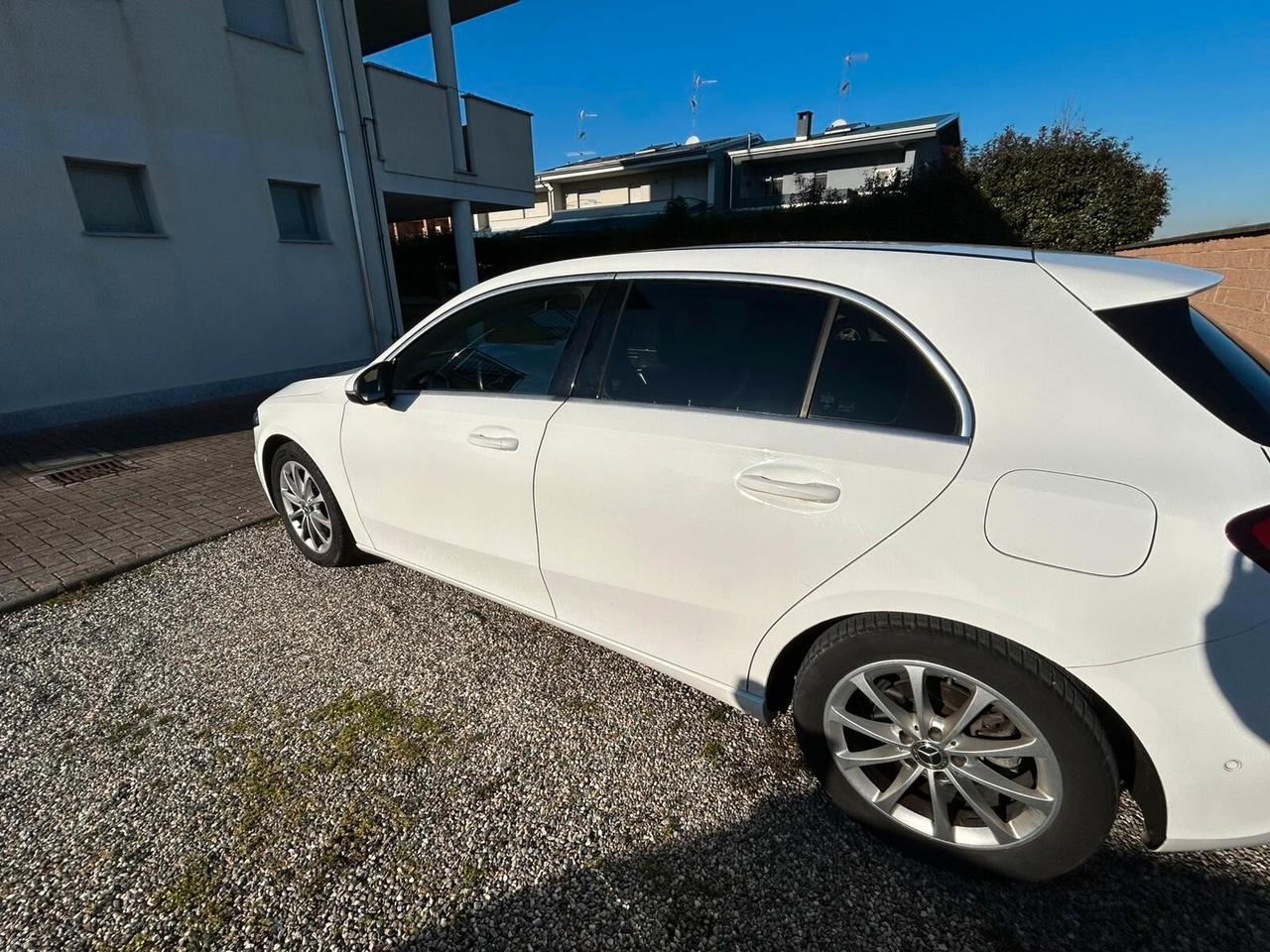 Mercedes-benz A 180 A 180 d Sport