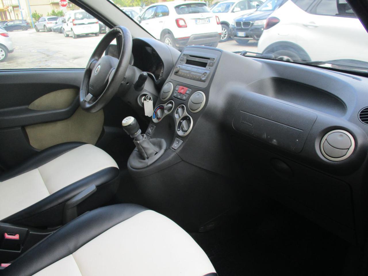 FIAT PANDA 1.3 MJT 69cv 4x4 Cross
