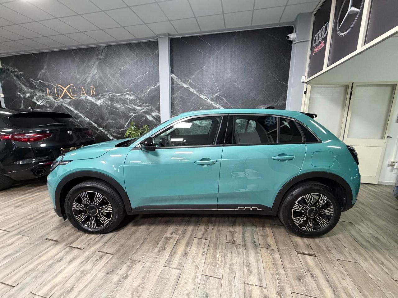 Fiat 600 Hybrid 100 CV DCT MHEV ADATA PER NEOPATENTATI
