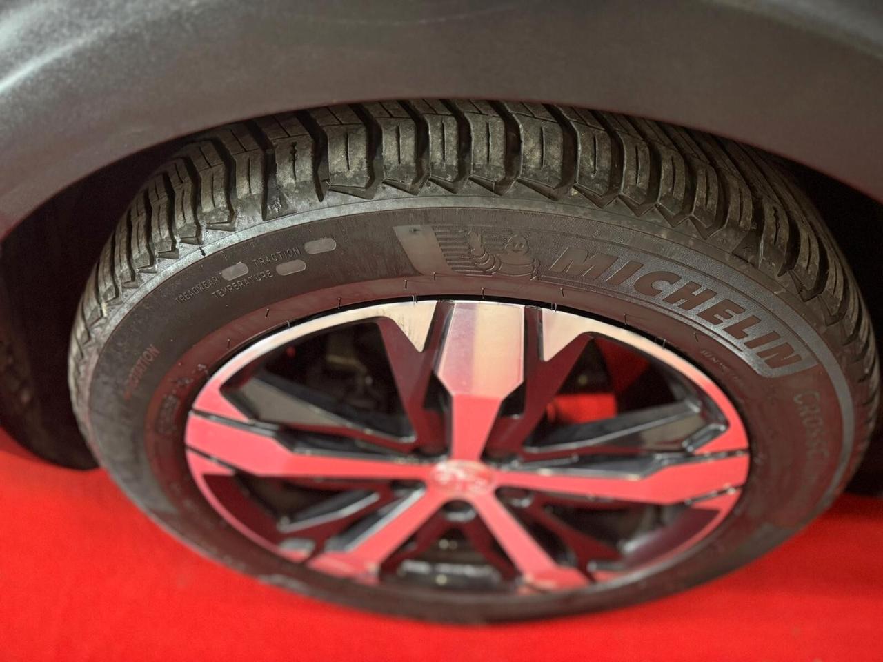 PEUGEOT 3008 GT LINE