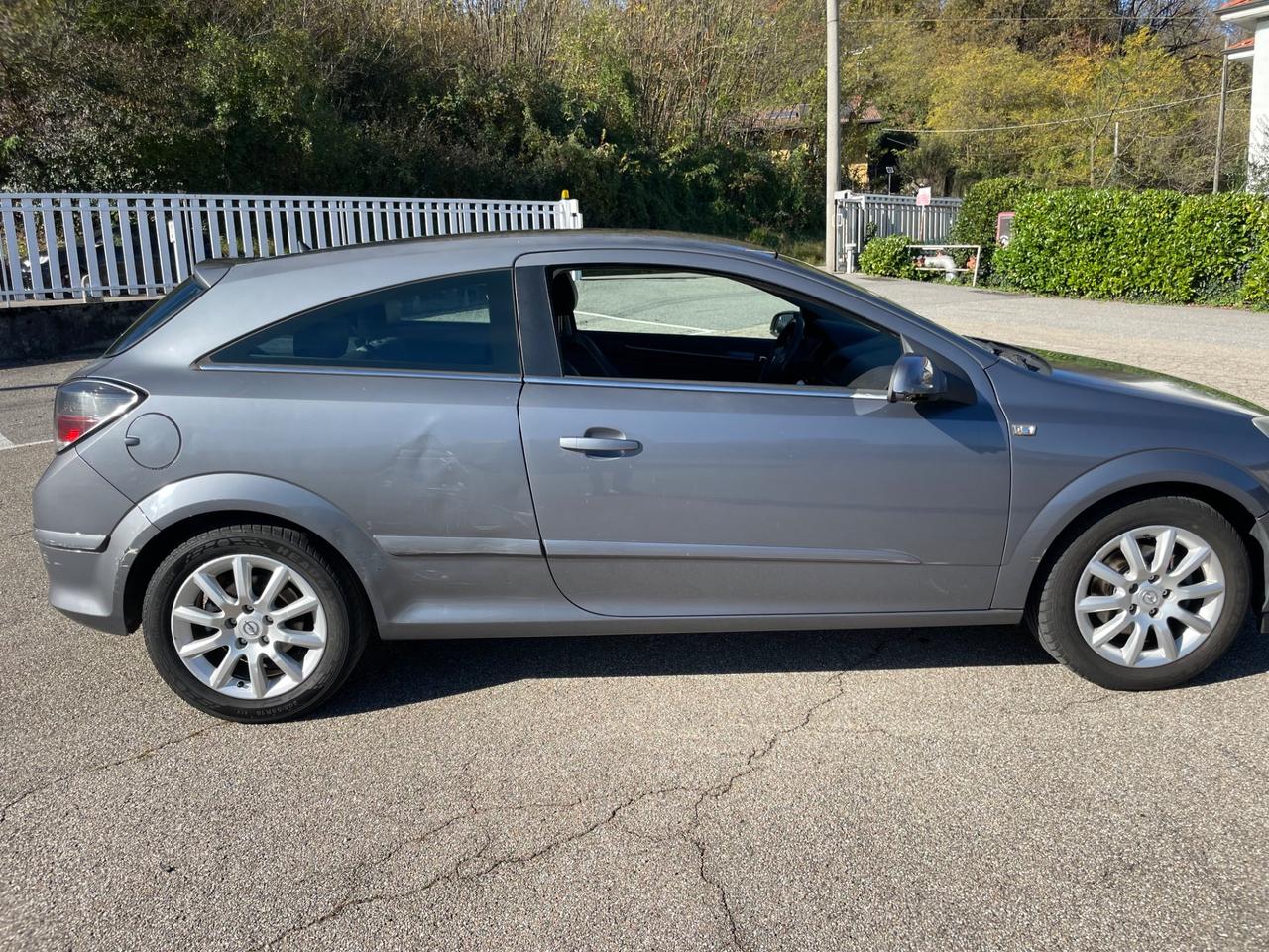 Opel Astra GTC 1.7 CDTI
