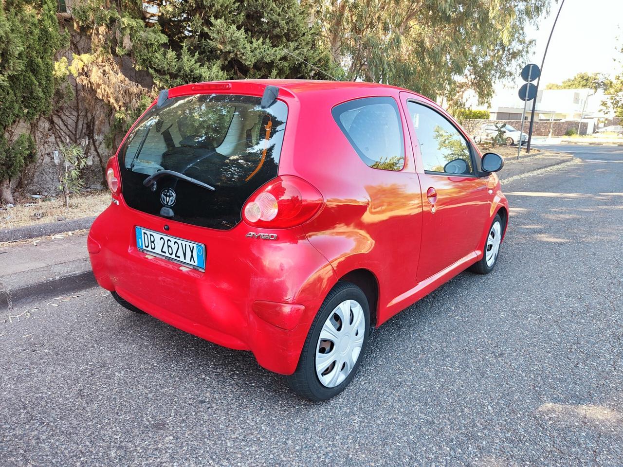 Toyota Aygo 1.0 benzina 3 porte x neopatentati