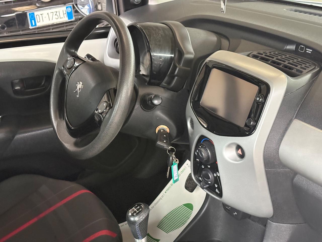 Peugeot 108 VTi 68 5 porte Allure TOP!