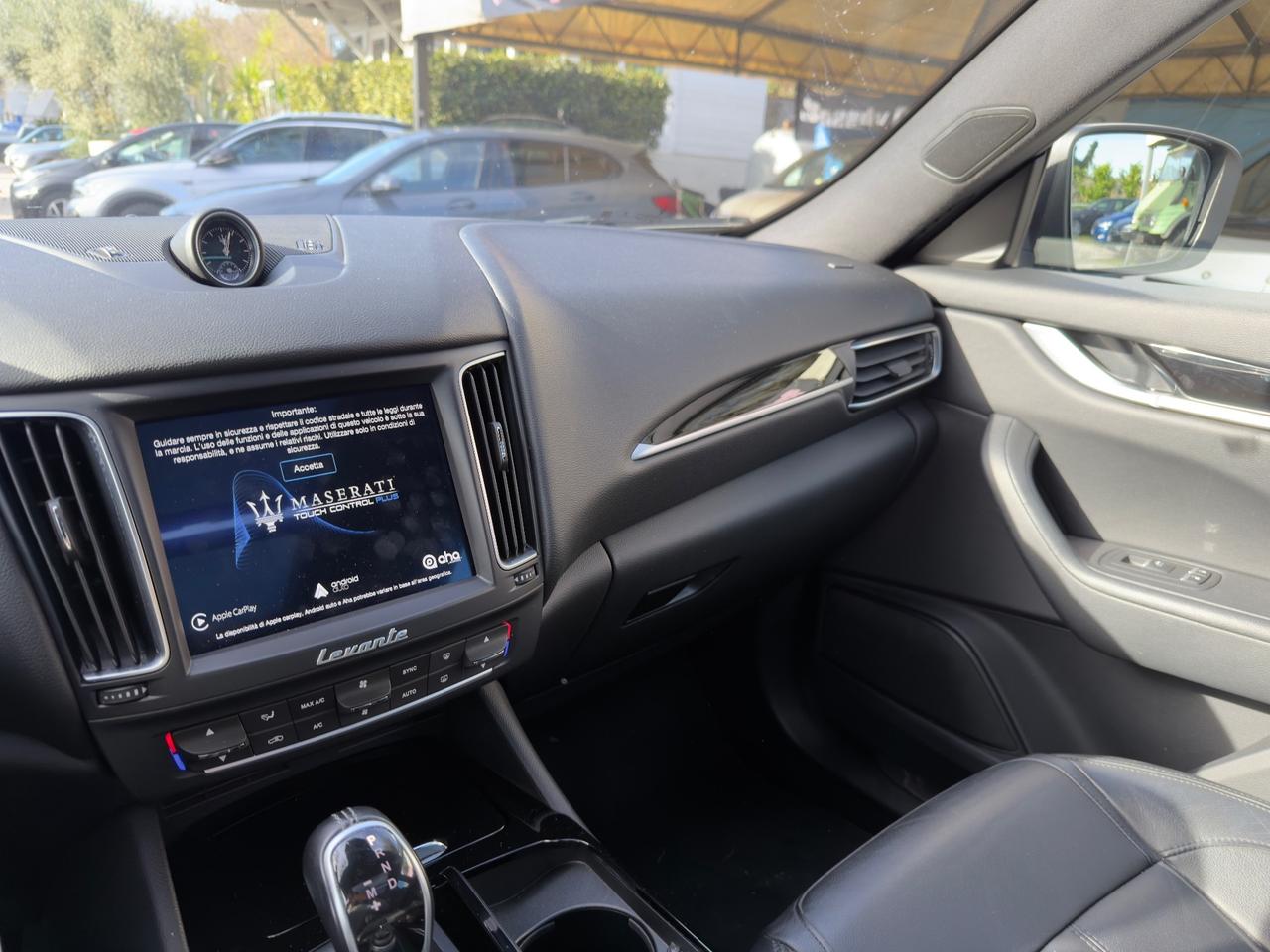 Maserati Levante V6 Diesel 275 CV AWD Gransport