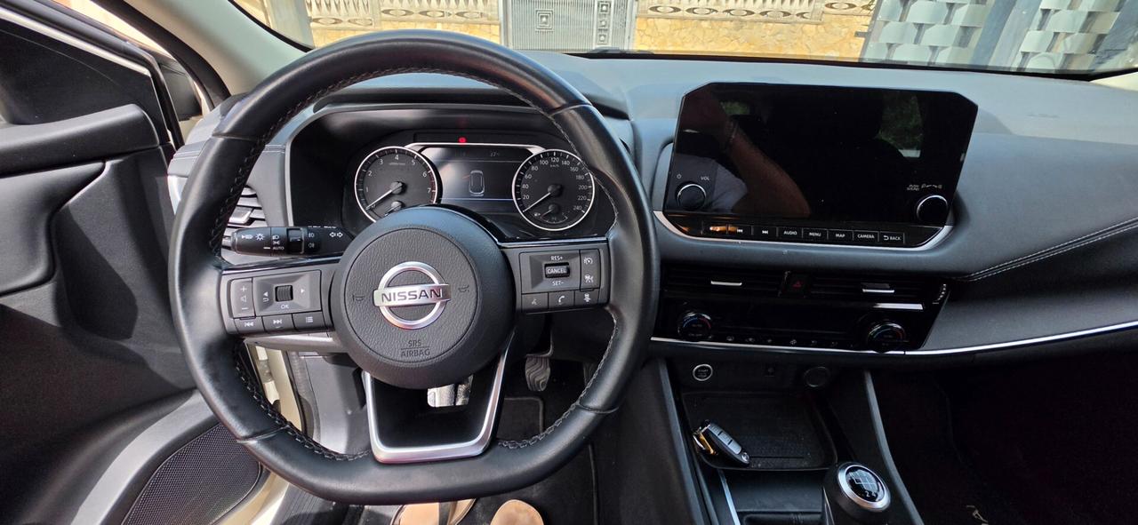 Nissan Qashqai MHEV 140 CV Business