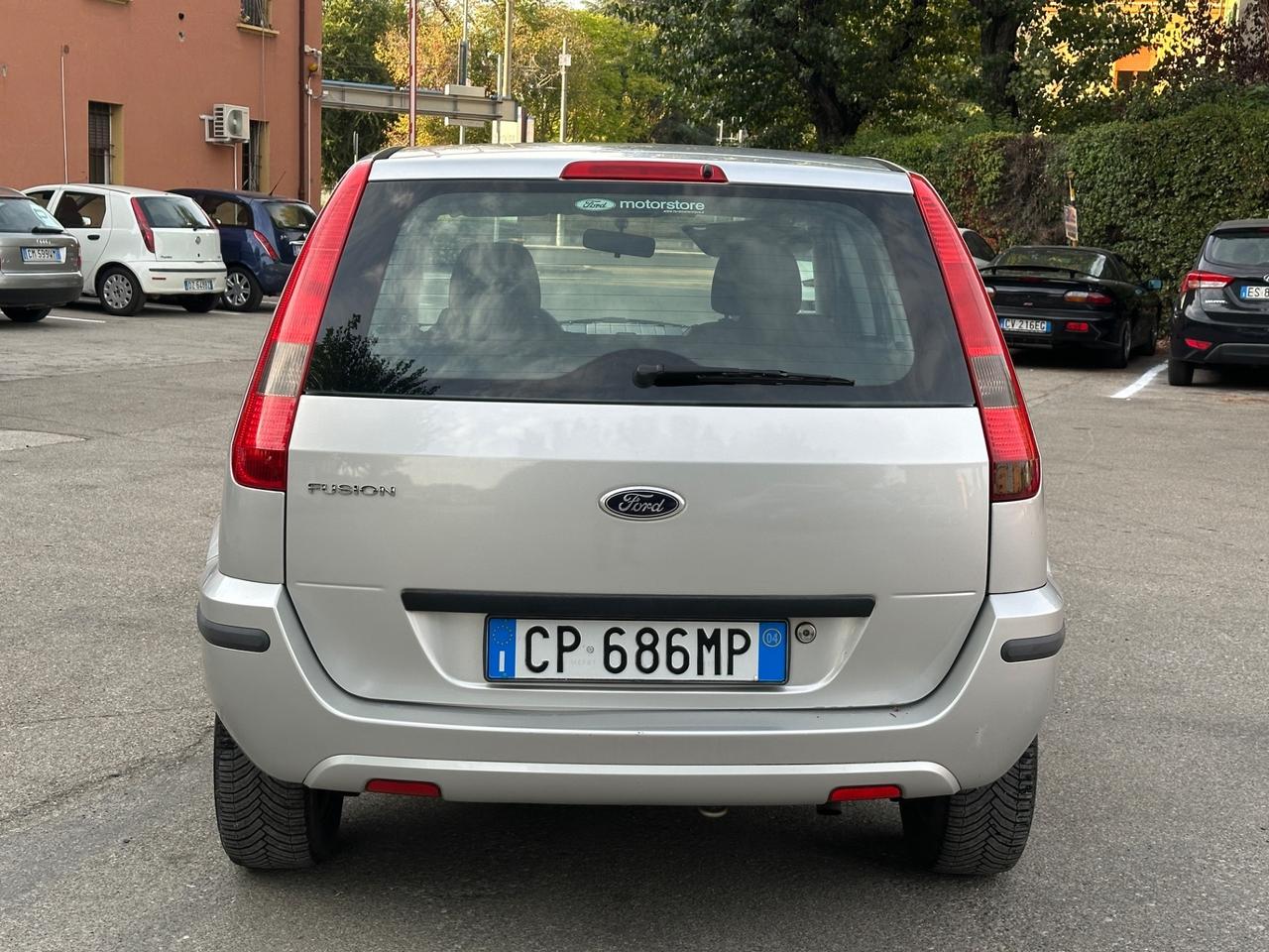 Ford Fusion 1.4 16V 5p. Leather