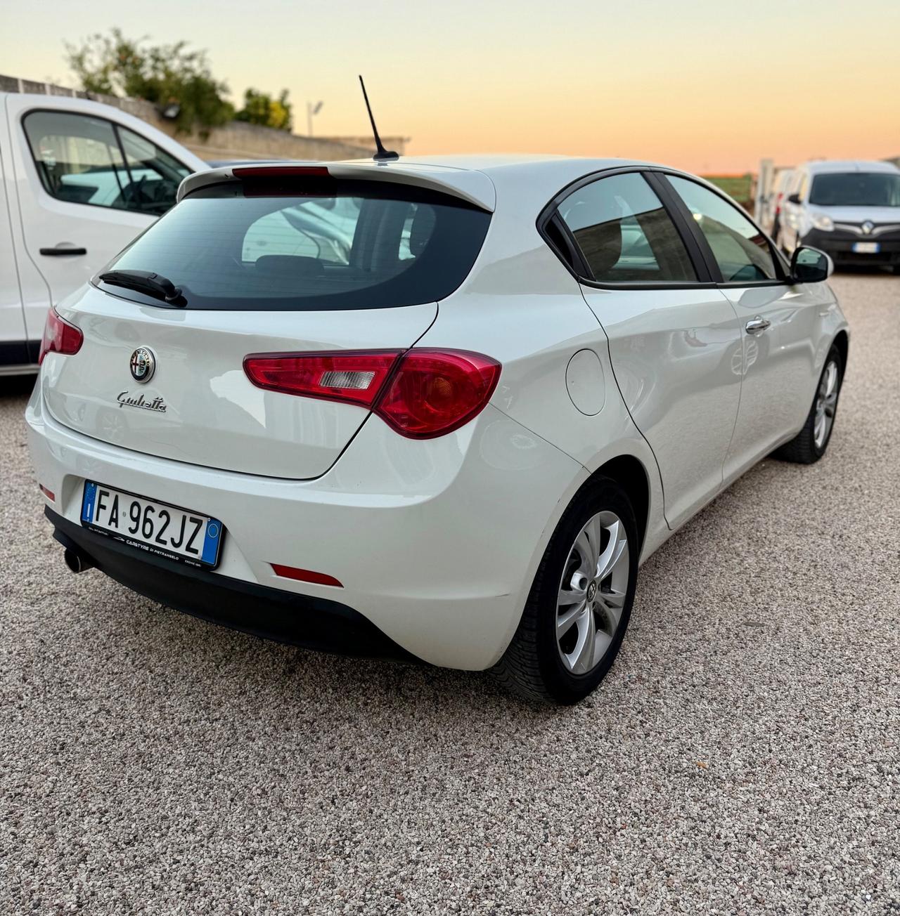 Alfa Romeo Giulietta 1.6 JTDm-2 105 CV Distinctive