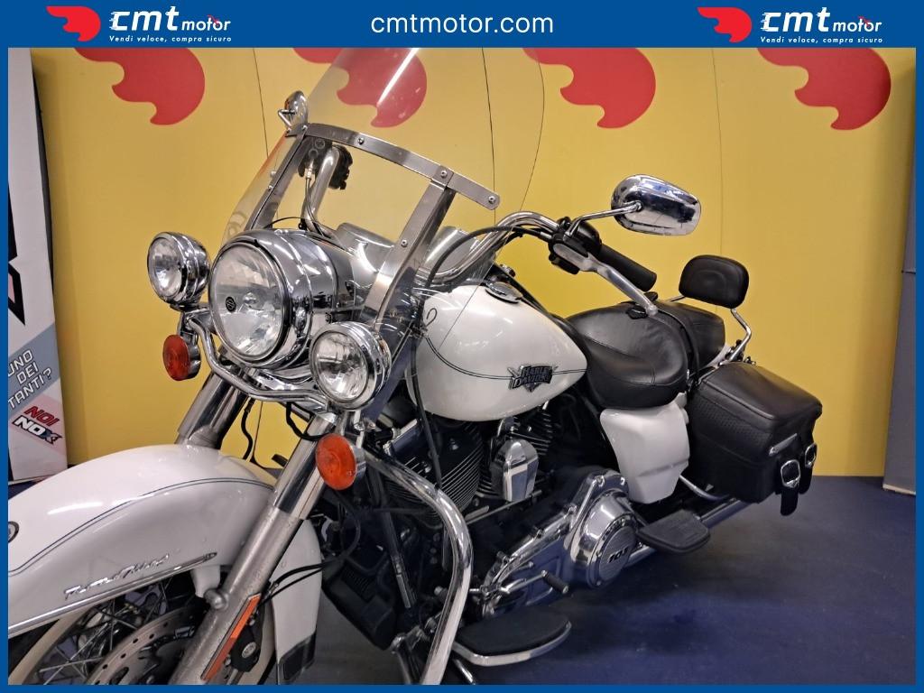 Harley-Davidson Touring - 2012