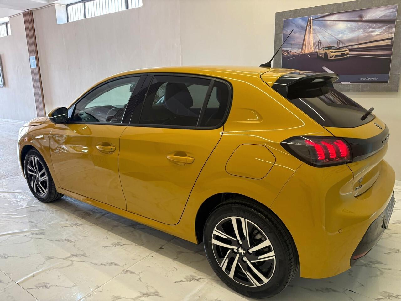 Peugeot 208 PureTech 100 Stop&Start Allure