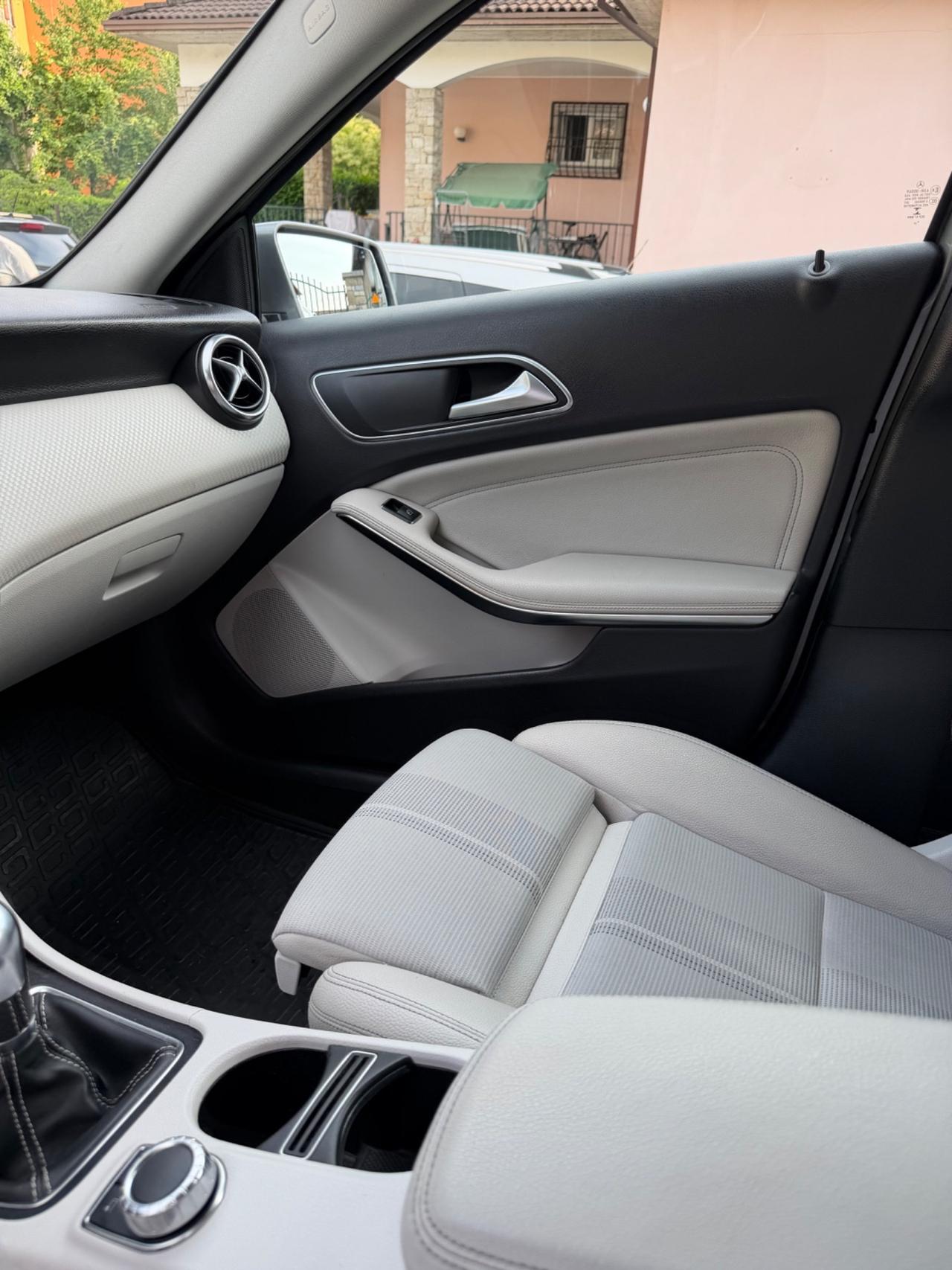 Mercedes-benz A 160 CDI BLUEEFFICIENCY SPORT KMCERT UNICOPR