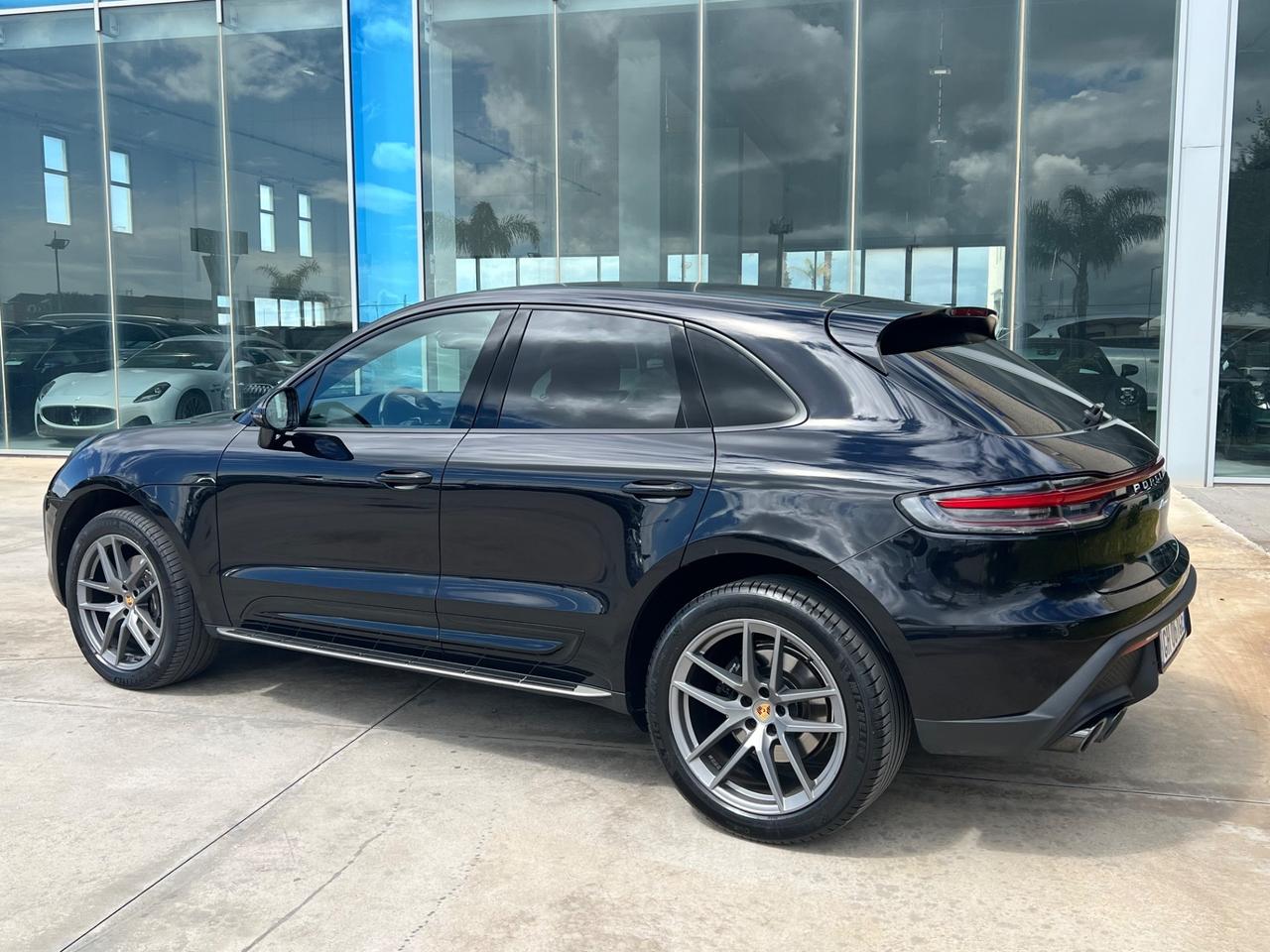 Porsche Macan 2.0 265cv pdk - Iva Esposta