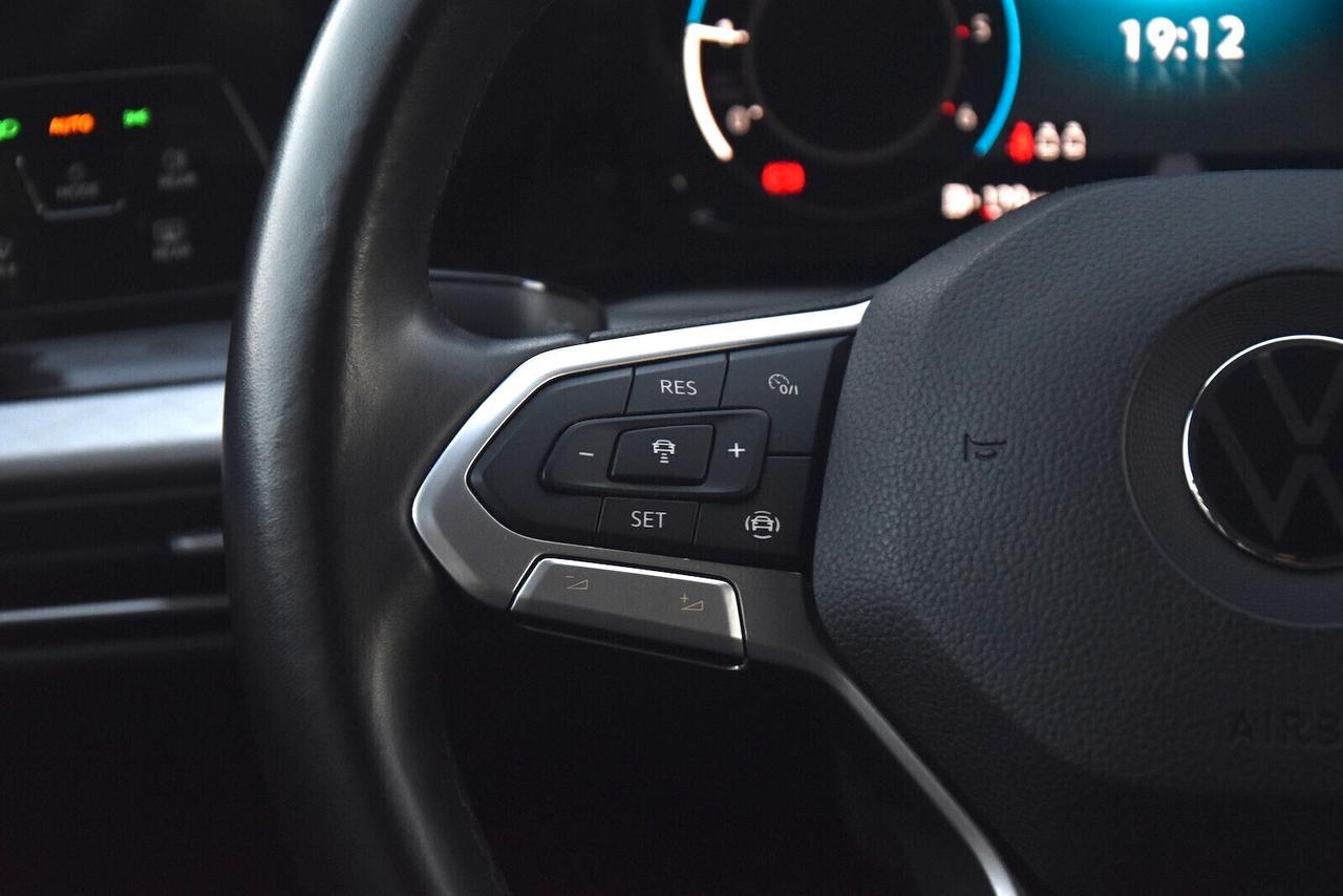 Volkswagen Golf VIII 2.0 TDI 115cv Life
