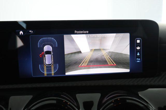 MERCEDES-BENZ A 180 A 180 d Automatic Advanced