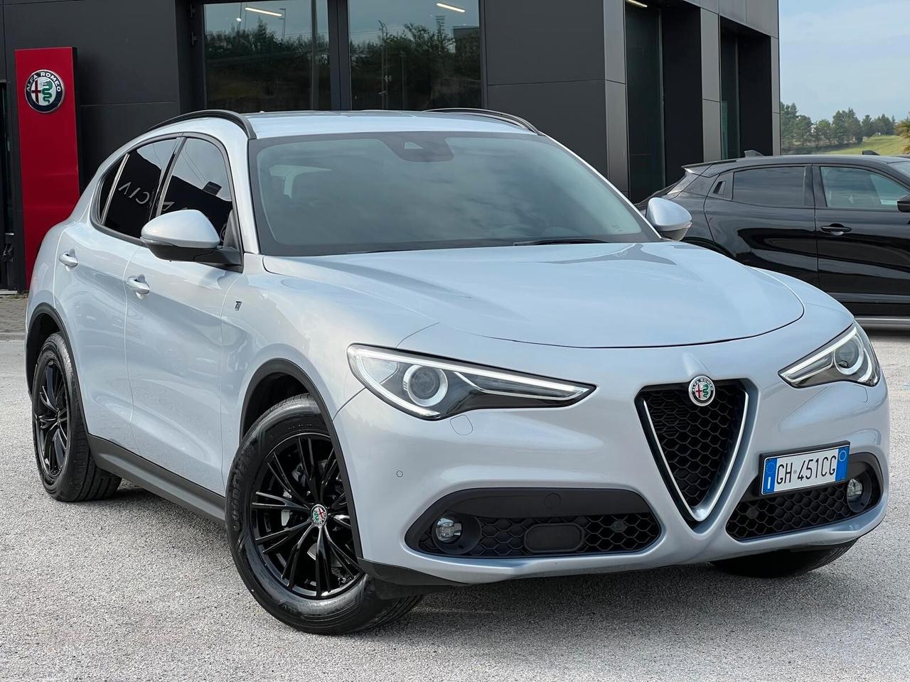 Alfa Romeo Stelvio 2.2 Turbodiesel 160 CV AT8 RWD Super Business