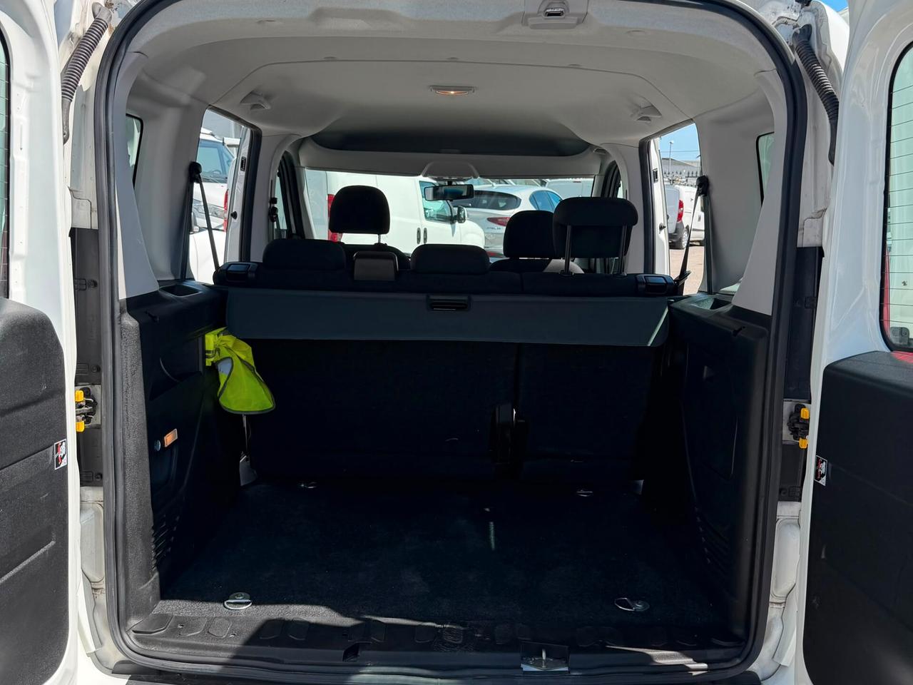 FIAT DOBLO' 1.6 AUTOCARRO 5 POSTI