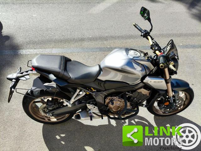 HONDA CB 650 R SOLO 8500KM